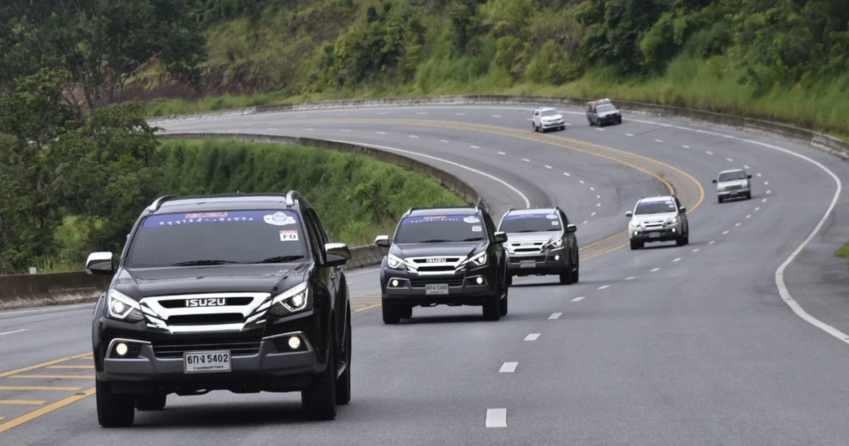 อีซูซุ เดินหน้าแก้ปัญหาน้ำดื่มในโรงเรียน เร่งส่งมอบโครงการ "อีซูซุให้น้ำ...เพื่อชีวิต" แห่งที่ 27