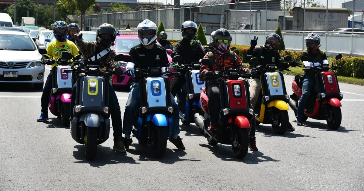 บิดผ่าเมืองกับ ยามาฮ่า คิวบิกซ์ สีใหม่ สู่ Qbix day ที่มอเตอร์โชว์