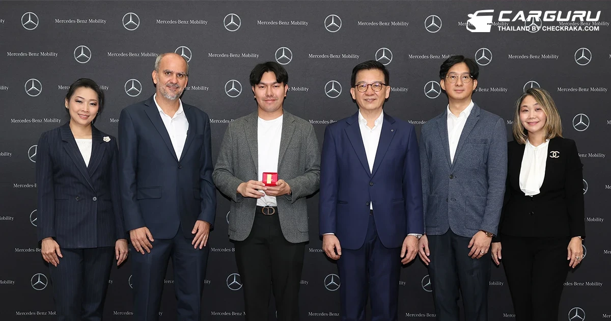 เมอร์เซเดส-เบนซ์ โมบิลิตี้ (ประเทศไทย) มอบทองคำกว่า 7 แสนบาท ให้กับลูกค้าผู้โชคดี จากแพลตฟอร์ม Mercedes-Benz Select และบริการสินเชื่อ Top-Up Refinance