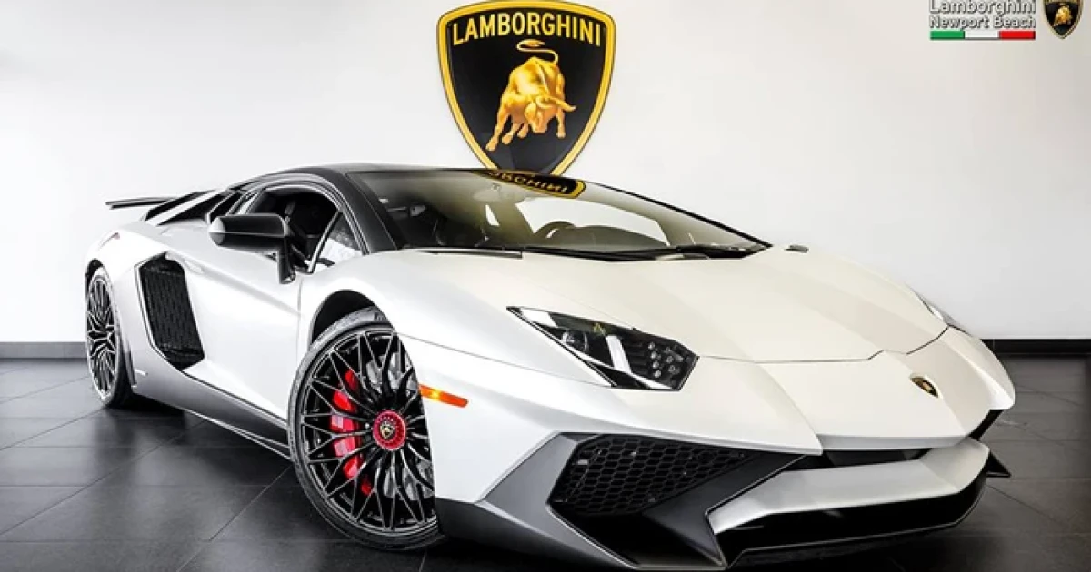 Lamborghini Aventador SVs ที่คุณต้องไม่พลาด !