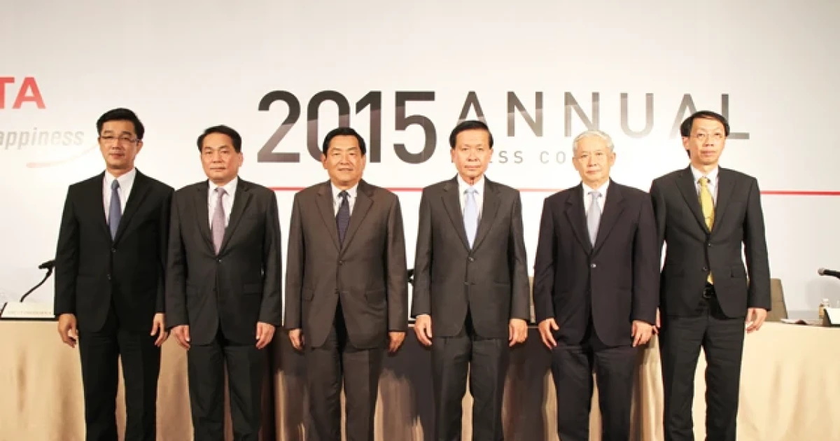 โตโยต้า แถลงข่าวยอดขายปี 57 อยู่ที่ 327,027 คัน ลดลง 26.6% แต่ยังครองแชมป์อันดับหนึ่ง