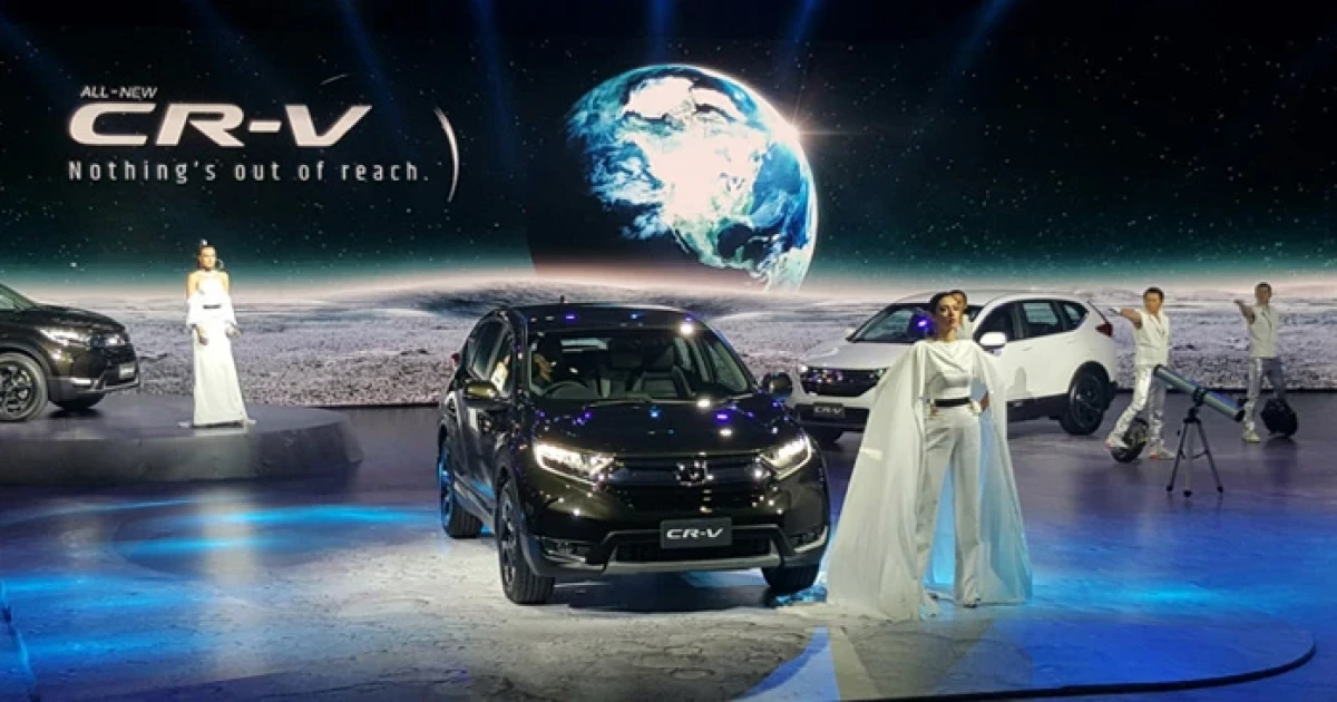 สุดยอดเทคโนโลยีล้ำ ความหรูหราสะดวกสบายเพิ่มขึ้นแบบ 7 ที่นั่ง