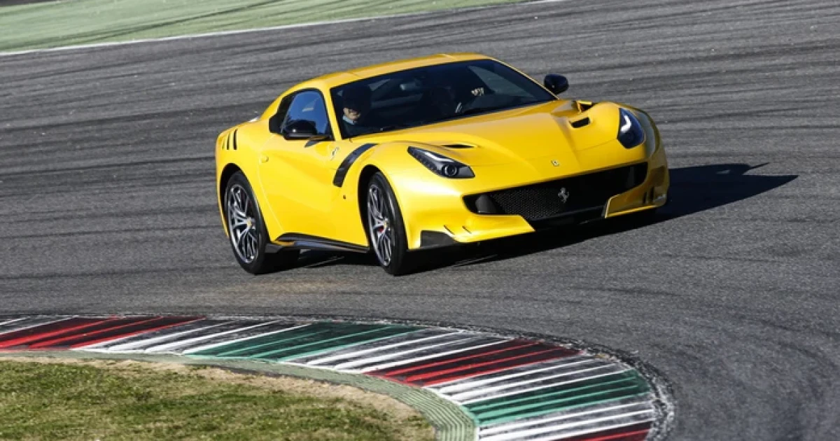 Ferrari ฉลองครบ 70 ปี ยกทัพซูเปอร์คาร์ 350 คันสุดพิเศษ