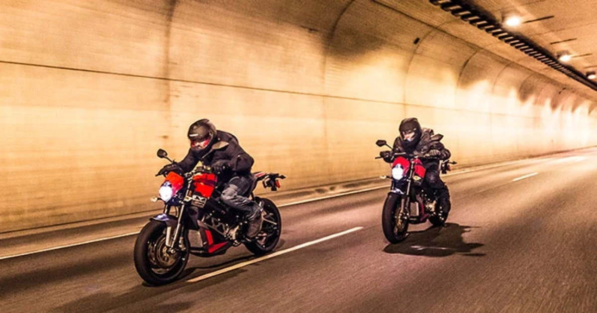 Victory EMPULSE TT มอเตอร์ไซค์ไฟฟ้า 54 แรงม้าที่น่าขี่ที่สุด