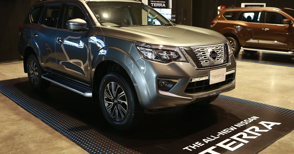 รถยนต์อเนกประสงค์ เครื่องยนต์ 2.3 ลิตร ทวินเทอร์โบ