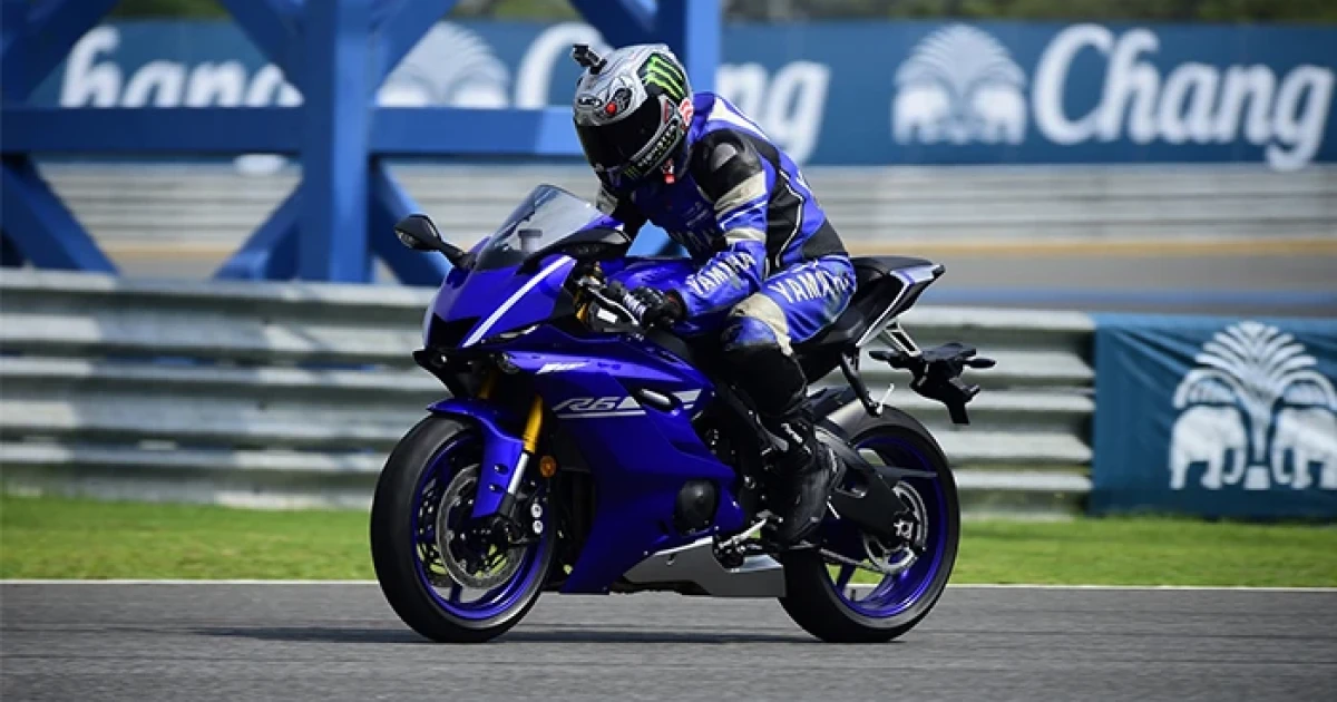 Yamaha จัดทดสอบ YZF-R6 พร้อมบิ๊กไบค์รุ่นใหม่ในงาน "Rev The Exclusive Press Test Riding"