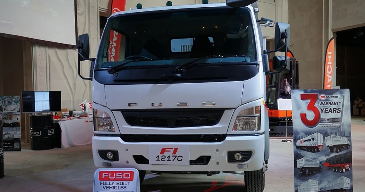 เดมเลอร์เปิดตัวรถบรรทุกรุ่นใหม่ FJ 2528C เพื่อตอกย้ำความเป็นผู้นำของรถบรรทุกเพื่อการก่อสร้างในไทย