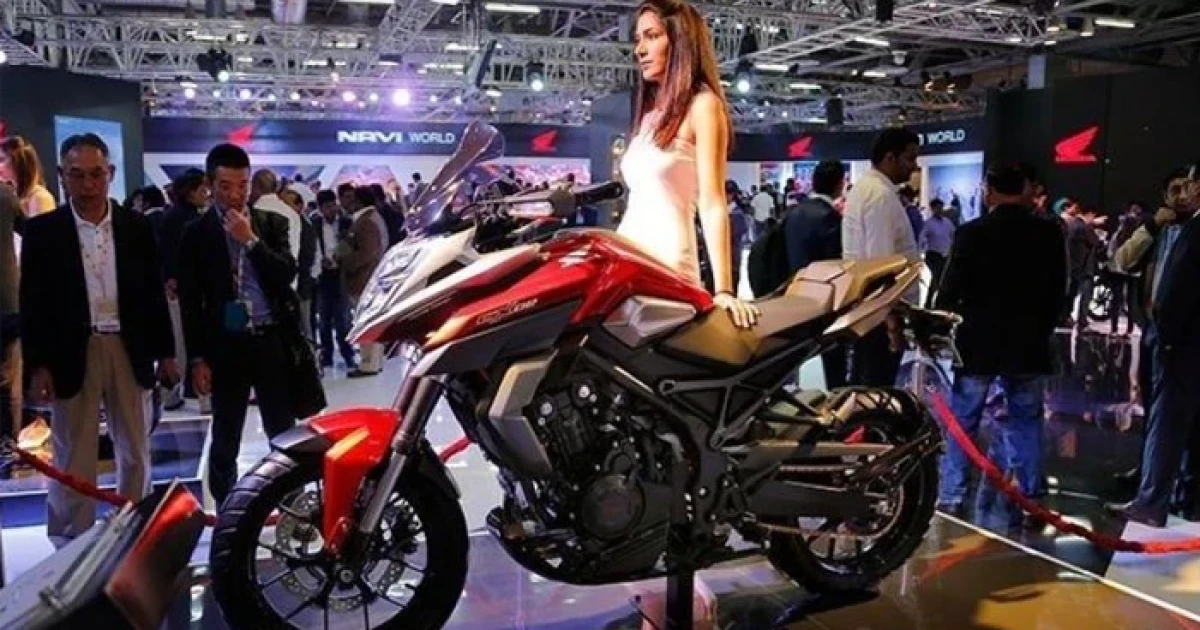 Honda CX-02 คอนเซปต์ไบค์ อาจได้ผลิตจริงเป็น CB500X ในปี 2018