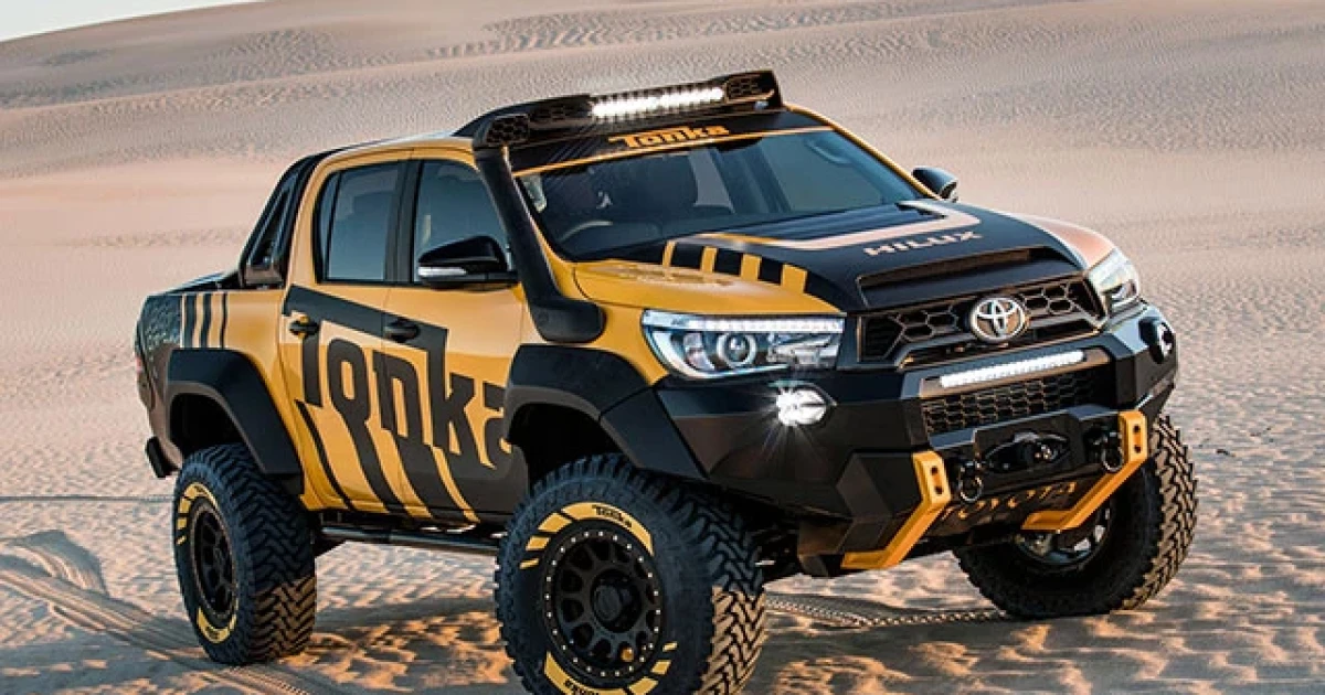 Toyota Hilux Tonka Concept เมื่อรถตักดินของเล่นเด็ก กลายเป็นรถจริงสำหรับผู้ใหญ่