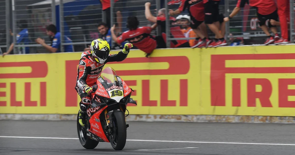 ตามคาด! อัลวาโร เบาติสต้า คว้าชัยตามด้วย โจนาธานเรีย เวิลด์ ซูเปอร์ไบค์แชมเปี้ยนชิพ 2019