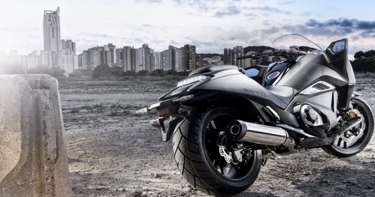 HONDA NM4 Vultus New Version ท่อไอเสียใหม่ พร้อมทางเลือก 11 สีพิเศษ