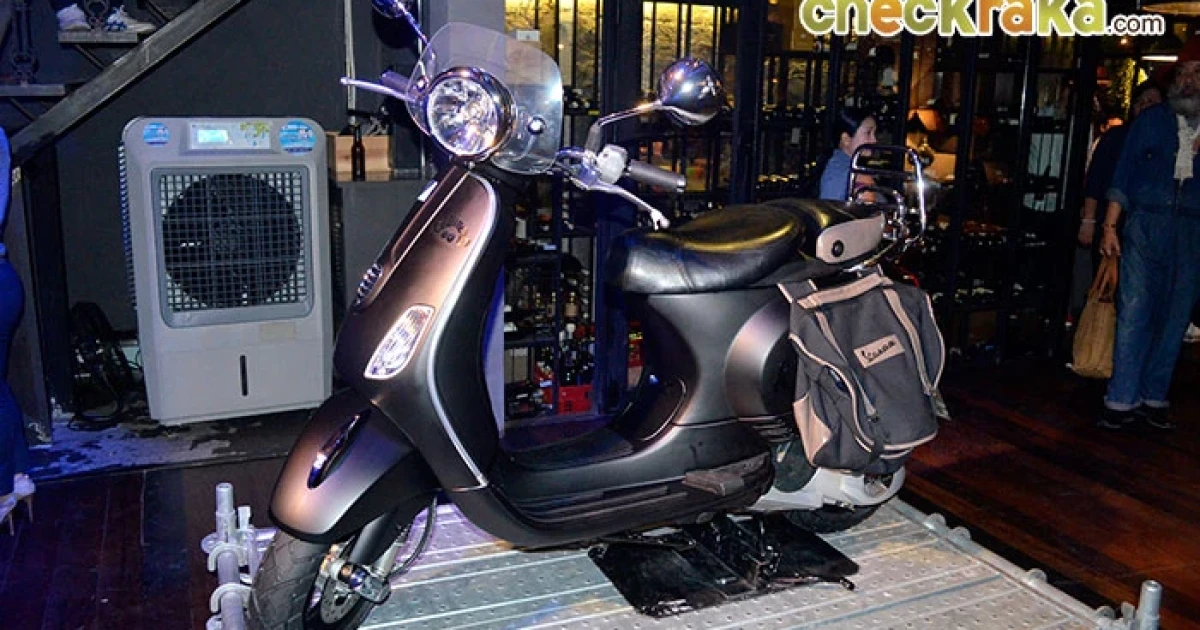 โดดเด่นด้วยสีดำด้าน