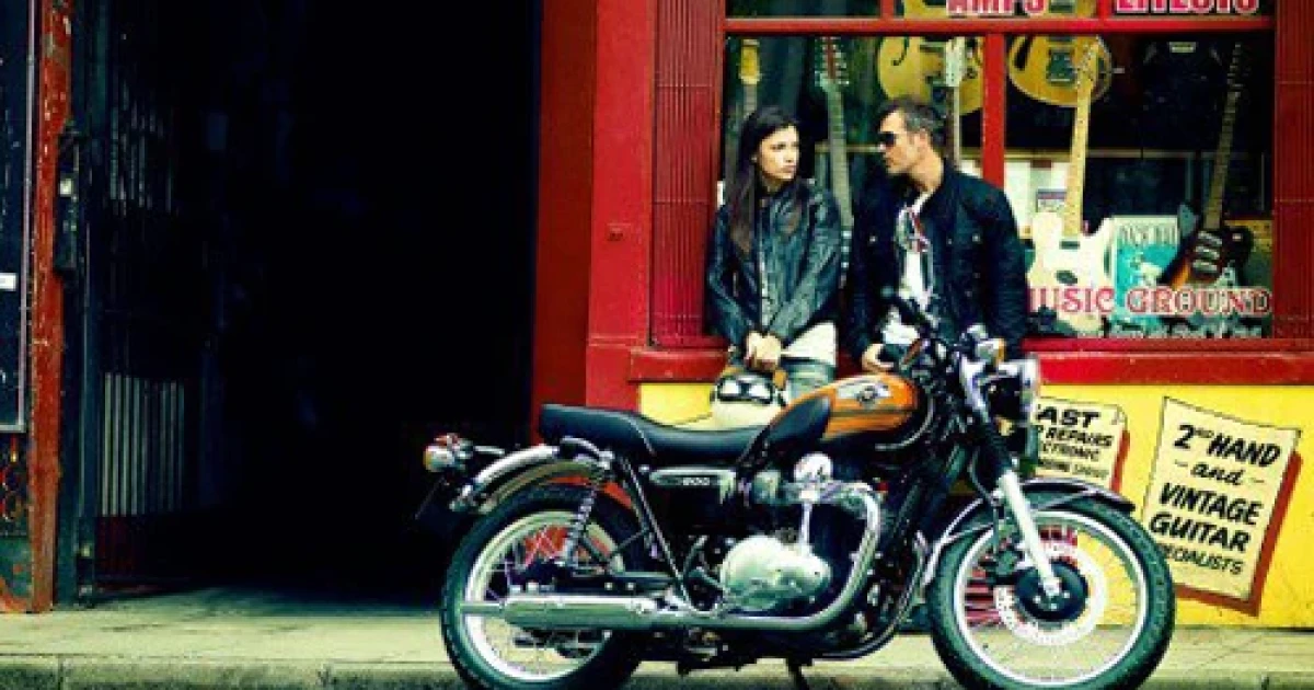 Kawasaki W800 ปี 2017 รุ่นอำลามาแล้ว