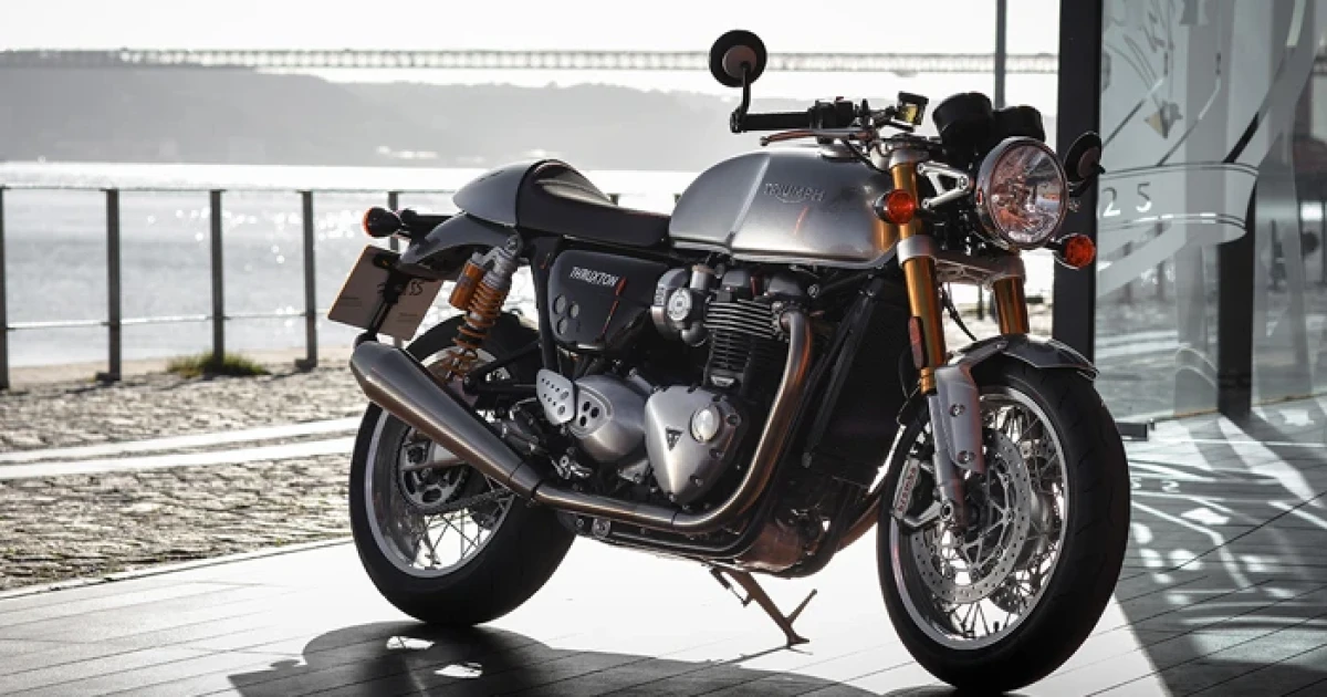 Mini-Thruxton 900 ใหม่จาก Triumph มาแล้ว