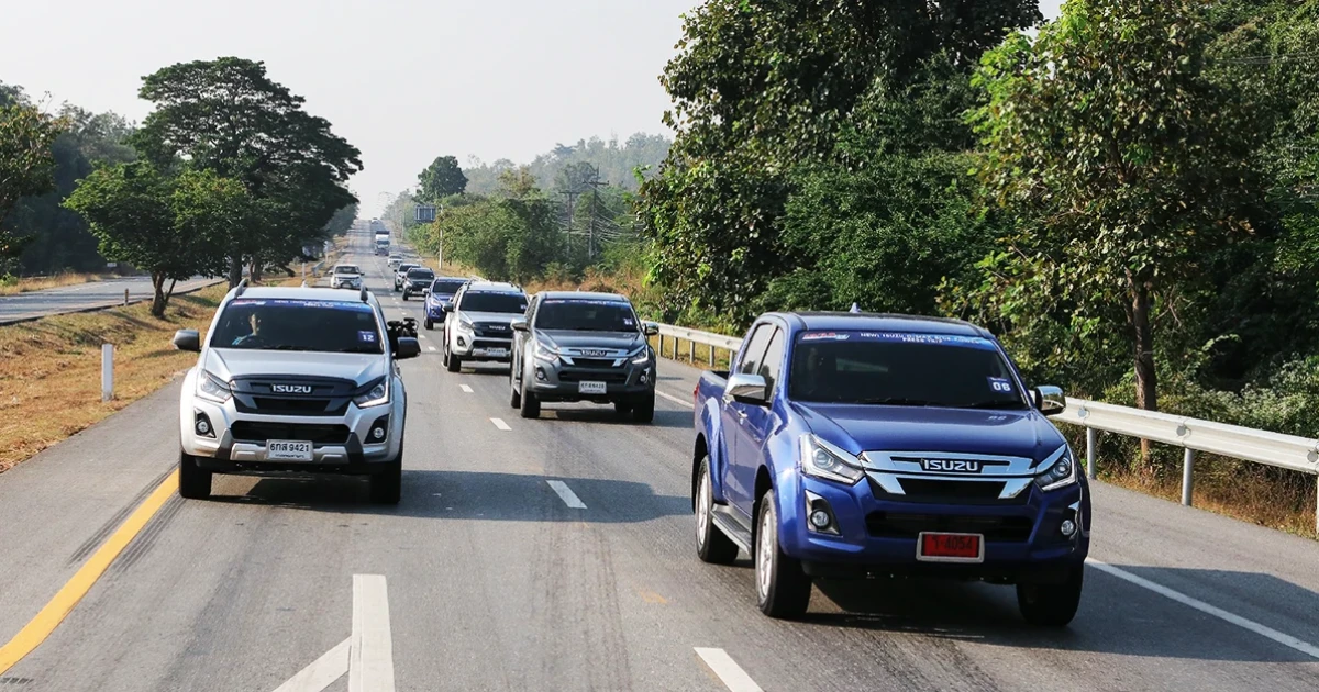 อีซูซุเพรสทริป กับ ดีแมคซ์ 1.9 และ 3.0 ดีดีไอ บลูเพาเวอร์ รุ่นปรับโฉมใหม่ล่าสุด (Test Drive Review)