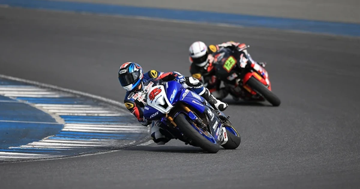 นักบิดทีมยามาฮ่าไรเดอร์สคลับ ระเบิดฟอร์มร้อนยืนโพเดียมจ่อแชมป์ประเทศไทย