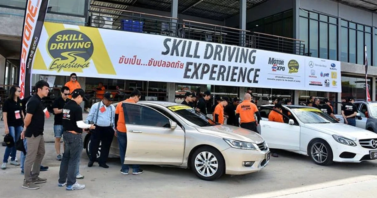 โครงการ "ขับเป็น.. ขับปลอดภัย กับสื่อสากล" ก้าวสู่ปีที่ 4 จัดอบรมต่อเนื่องทั้งนักศึกษา และบุคคลทั่วไป