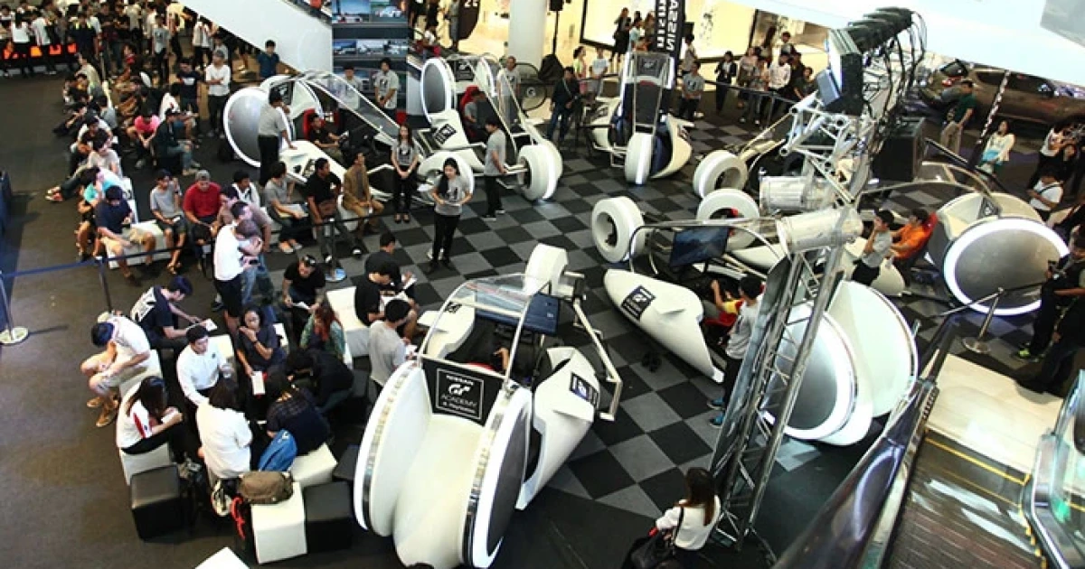 Nissan เปิดเวทีแข่งพิเศษ "GT Academy Season 3" ที่เซ็นทรัลเวิลด์ 8-10 ก.ค.นี้ ตามล่าหานักแข่งทีม NISMO