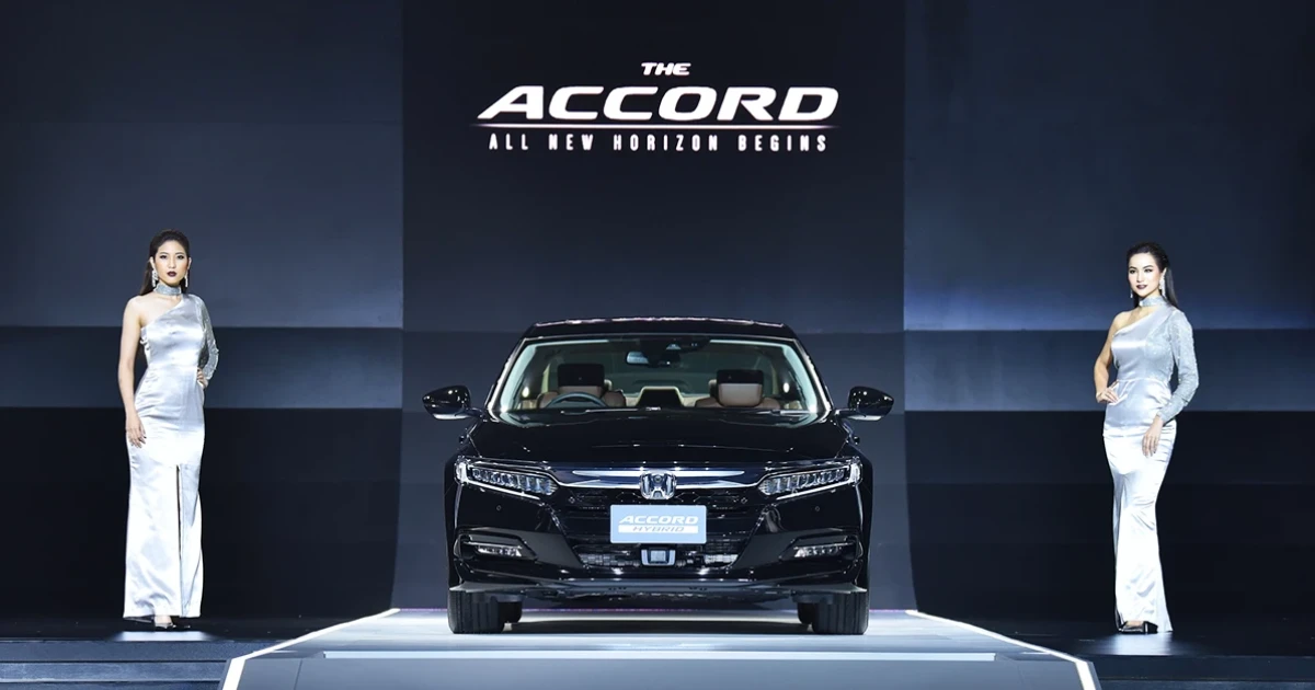 พร้อม 2 ขุมพลังเครื่องยนต์ เทอร์โบ และไฮบริด