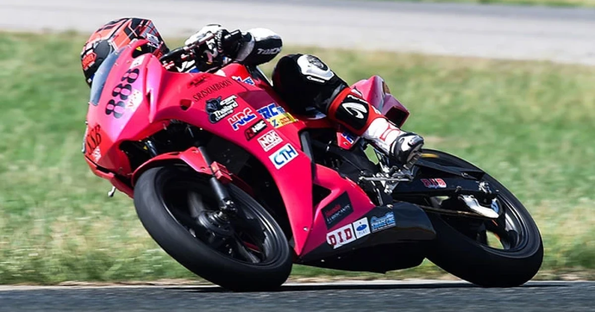 "ประวิทย์" ซิ่งจากโพลฯ ยึดแชมป์ CBR300R เปิดสนาม "เอ.พี. ฮอนด้า เรซซิ่ง แชมเปี้ยนชิพ"