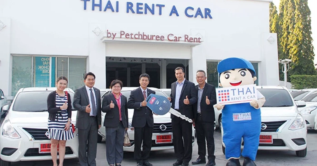 Nissan ส่งมอบอัลเมร่า 100 คัน ให้ไทยเร้นท์อะคาร์