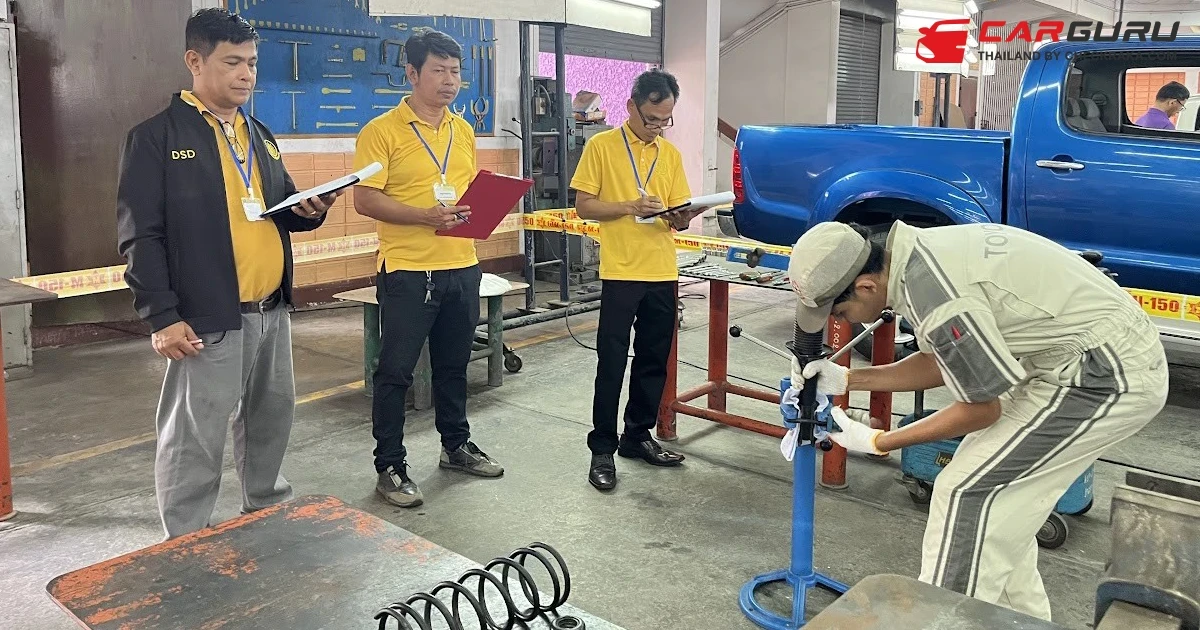 นักศึกษาวิทยาลัยเทคโนโลยียานยนต์โตโยต้าคว้ารางวัลจาก WorldSkills Thailand 2024 - Regional Competition