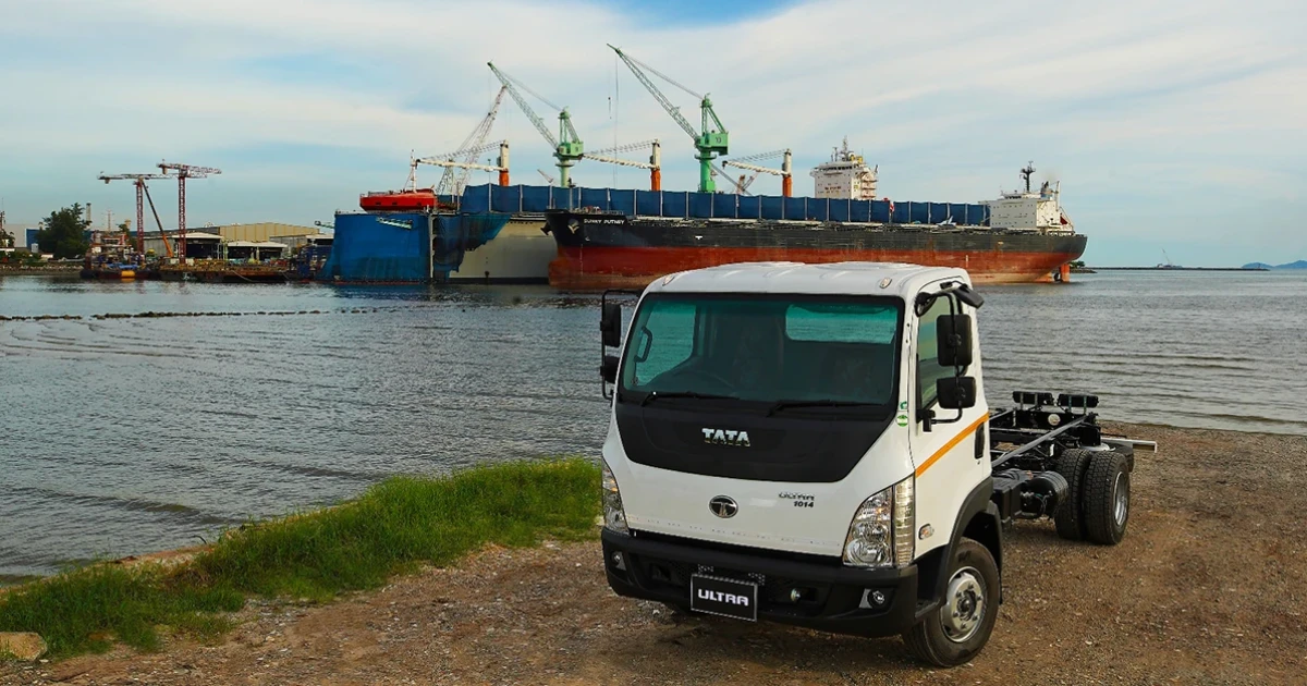 รถบรรทุก 6 ล้อ คล่องตัวทุกงานบรรทุก ราคาพิเศษช่วงแนะนำ 894,000 บาท