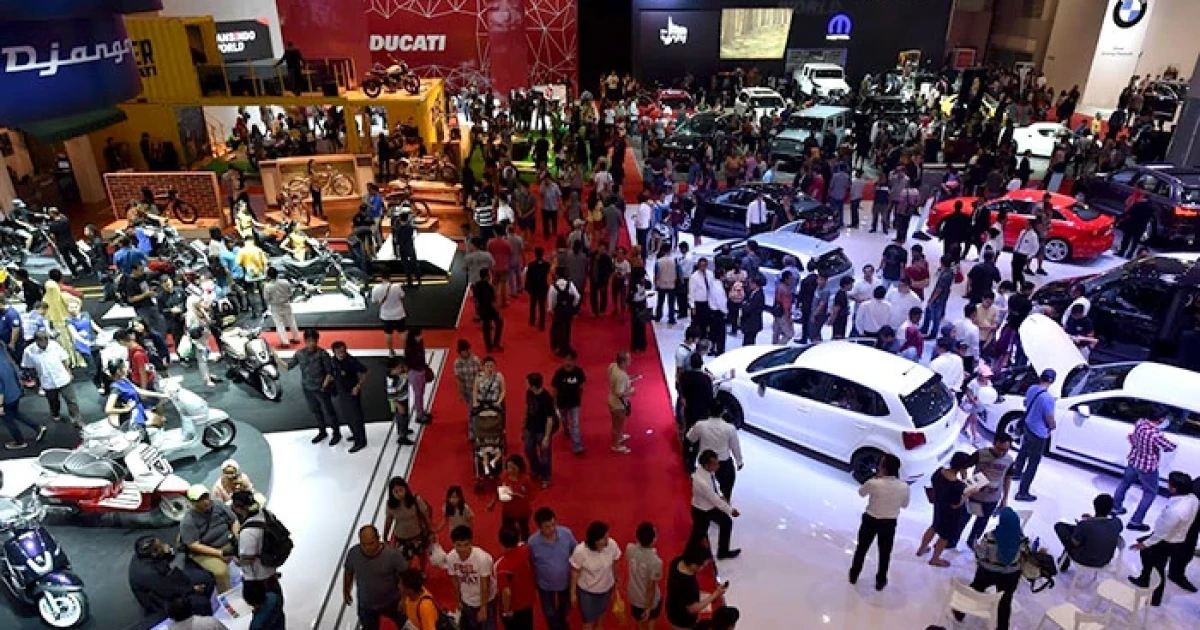 ประมวลภาพ งานแสดงรถยนต์จากอินโดนีเซีย "Indonesia International Motor Show 2016"