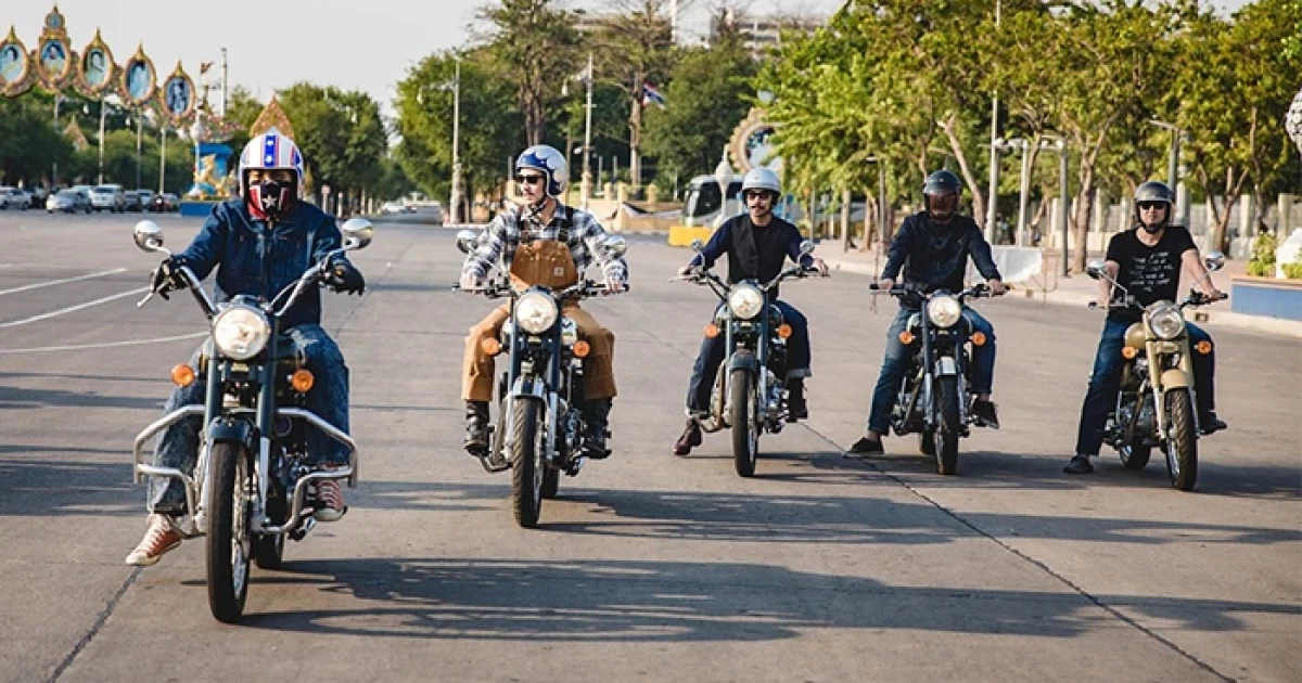 กิจกรรม "Buddy Ride with Royal Enfield" พาลูกค้าขี่รถชมกรุงพร้อมเพื่อนคู่หู