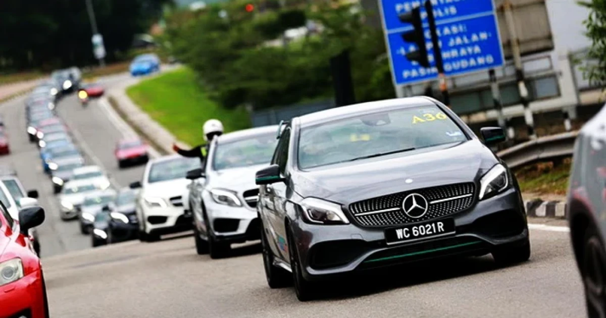 "สตาร์ ไดรฟ์" กิจกรรมท้าทายสมรรถนะเหล่าคอมแพกต์คาร์ เมอร์เซเดส-เบนซ์