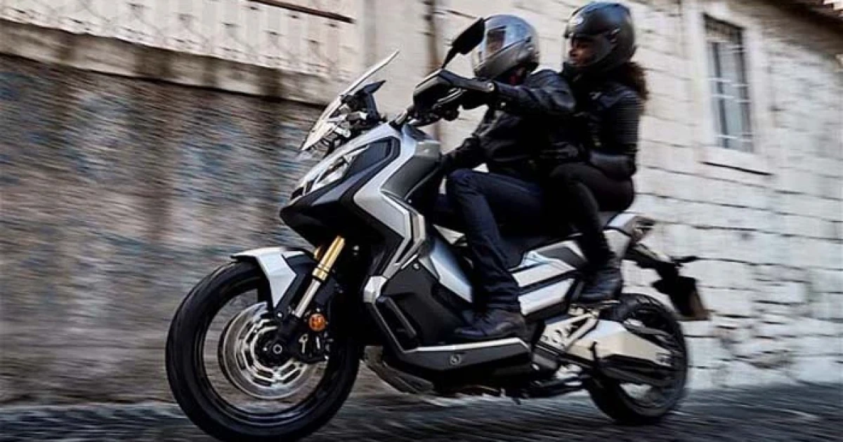 Honda X-ADV สกู๊ตเตอร์ครอสโอเวอร์ใหม่