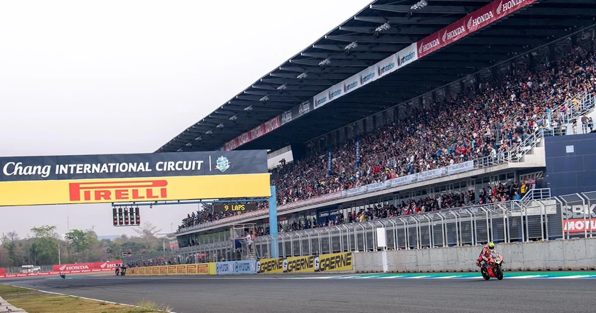 เวิลด์ ซูเปอร์ไบค์ 2019 สนามช้างฯ เบาติสต้า รวบแชมป์ 2 เรซ ท่ามกลางสายตาแฟน 5.4 หมื่นคน