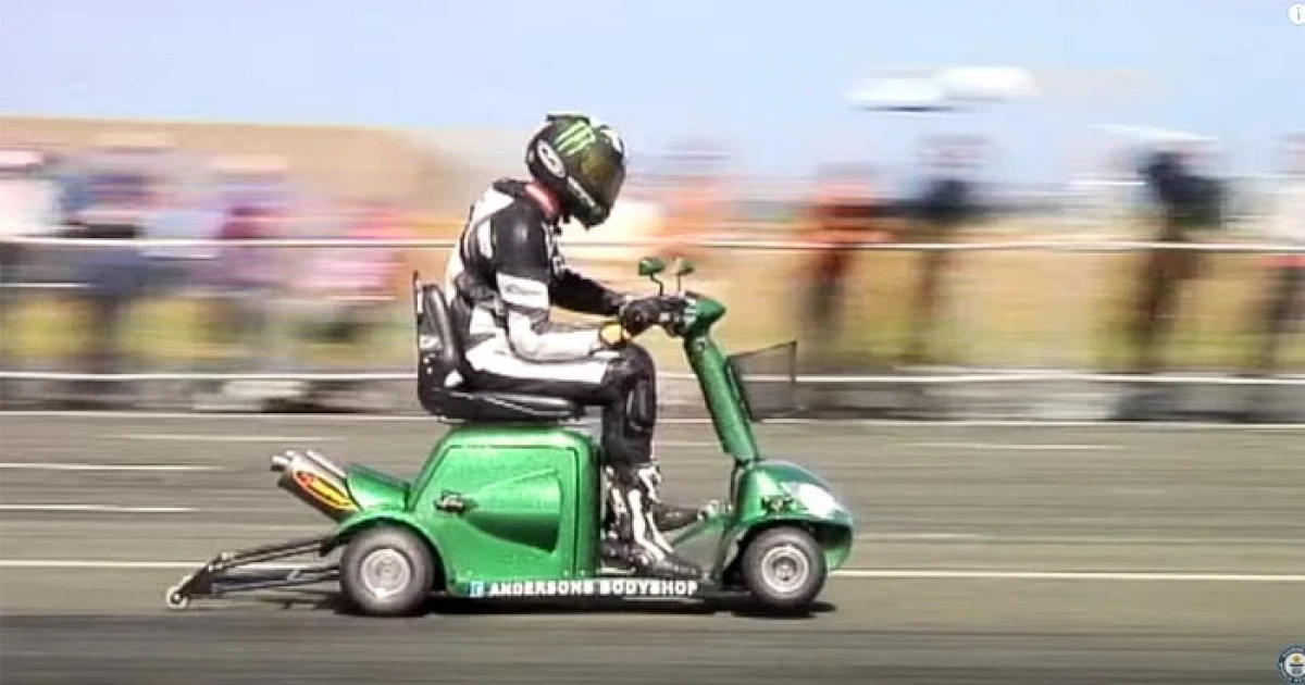 รถตัดหญ้า ทำสถิติสกู๊ตเตอร์เร็วที่สุดในโลก