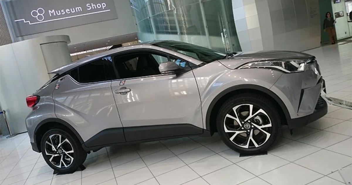 โตโยต้า C-HR สุดยอดครอสโอเวอร์สปอร์ตพรีเมียม