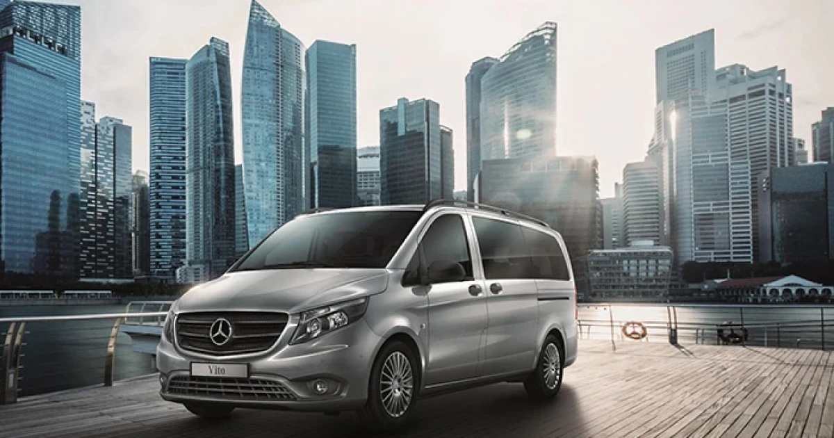 ยนตรกรรมอเนกประสงค์ 11 ที่นั่ง รุ่นล่าสุด