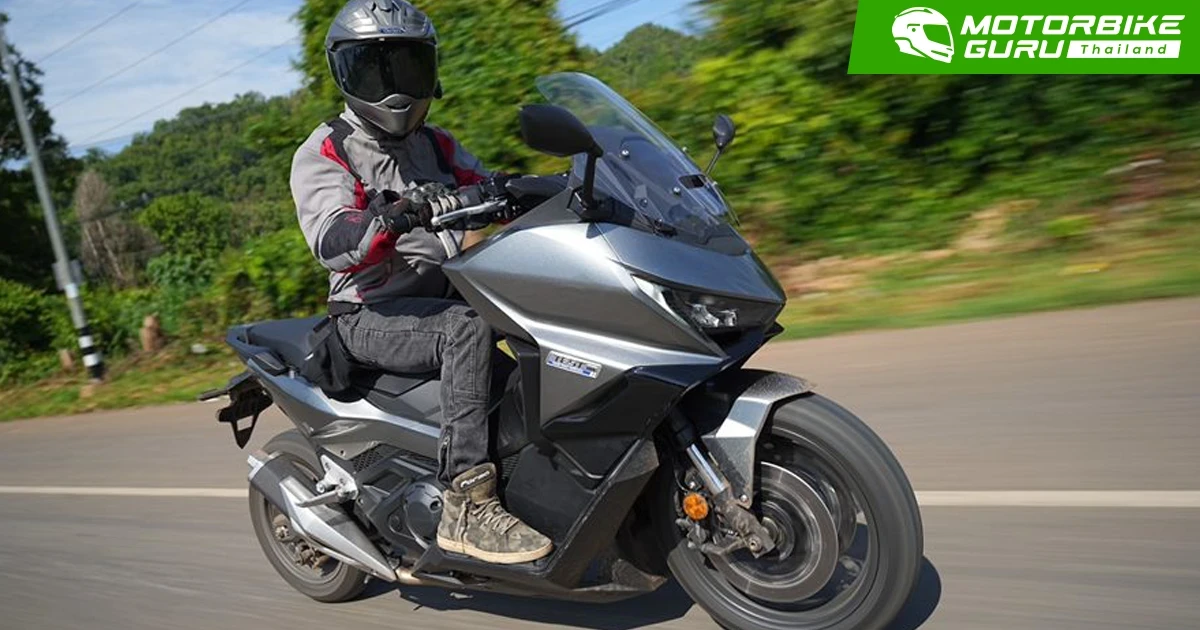 First Ride! Honda Forza 750 บิ๊กสกู๊ตเตอร์สายทัวร์ริ่ง ทั้งบนถนนและในแทร๊คสนามช้างฯ ได้เรื่องแค่ไหน? ลงตัวทุกการเดินทางมั้ยในงบ 419,000 บาท แอดบอม จะมาเล่าให้ฟัง