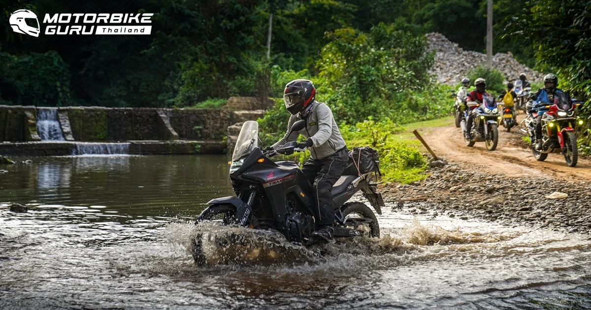 ฮอนด้าบิ๊กไบค์ พานักบิดสายลุยขี่ข้ามพรมแดนไทย-ลาว ในกิจกรรม XVENTURE : Beyond the Frontier