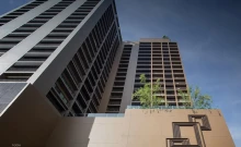 โนเบิล รีไฟน์ (Noble Refine)