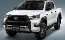 โตโยต้า Toyota Revo Double Cab Prerunner 2.4 High AT 60th Anniversary ปี 2022