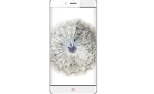 แซดทีอี ZTE nubia Z11