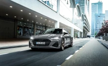 อาวดี้ Audi-RS RS 6 Avant Performance-ปี 2023