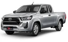 โตโยต้า Toyota Revo Smart Cab Z-Edition 4x2 2.4 Mid ปี 2022