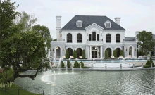 ณริณสิริ พระราม 9-กรุงเทพกรีฑา (Narinsiri Rama 9 - Krungthep Kreetha)