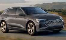 อาวดี้ Audi Q8 e-tron 55 quattro Black Edition ปี 2023