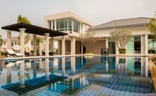 ไลฟ์ บางกอก บูเลอวาร์ด รังสิต (Life Bangkok Boulevard Rangsit)