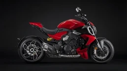 ดูคาติ Ducati Diavel V4 ปี 2023