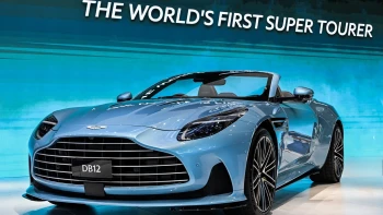 แอสตัน มาร์ติน Aston Martin-DB12 Volante-ปี 2024