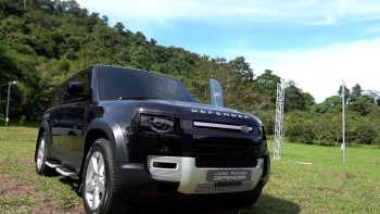 แลนด์โรเวอร์ Land Rover Defender 130 HSE 3.0 Diesel ปี 2022