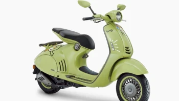 เวสป้า Vespa 946 10 ANNIVERSARIO ปี 2023