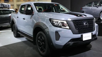 นิสสัน Nissan Navara 70th Anniversary ปี 2022